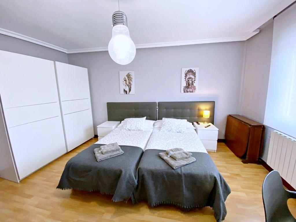 Apartamentos Milan 1 Wifi Y Parking Gratuito 奥维耶多 外观 照片